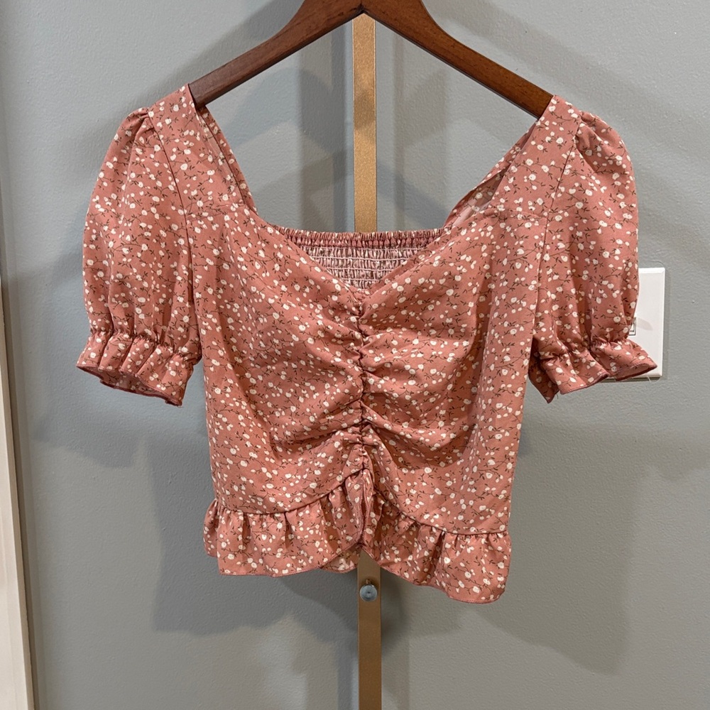 Floral Ruffle Sleeve Crop Top - Pink
